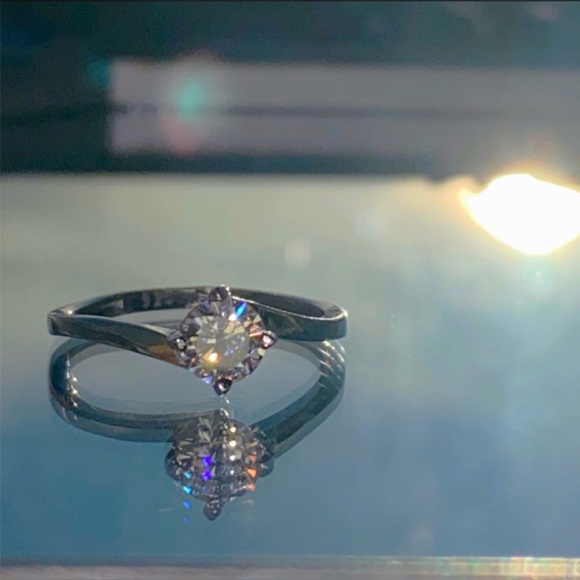 sterling silver ring ❤️ - Picture 2 of 2